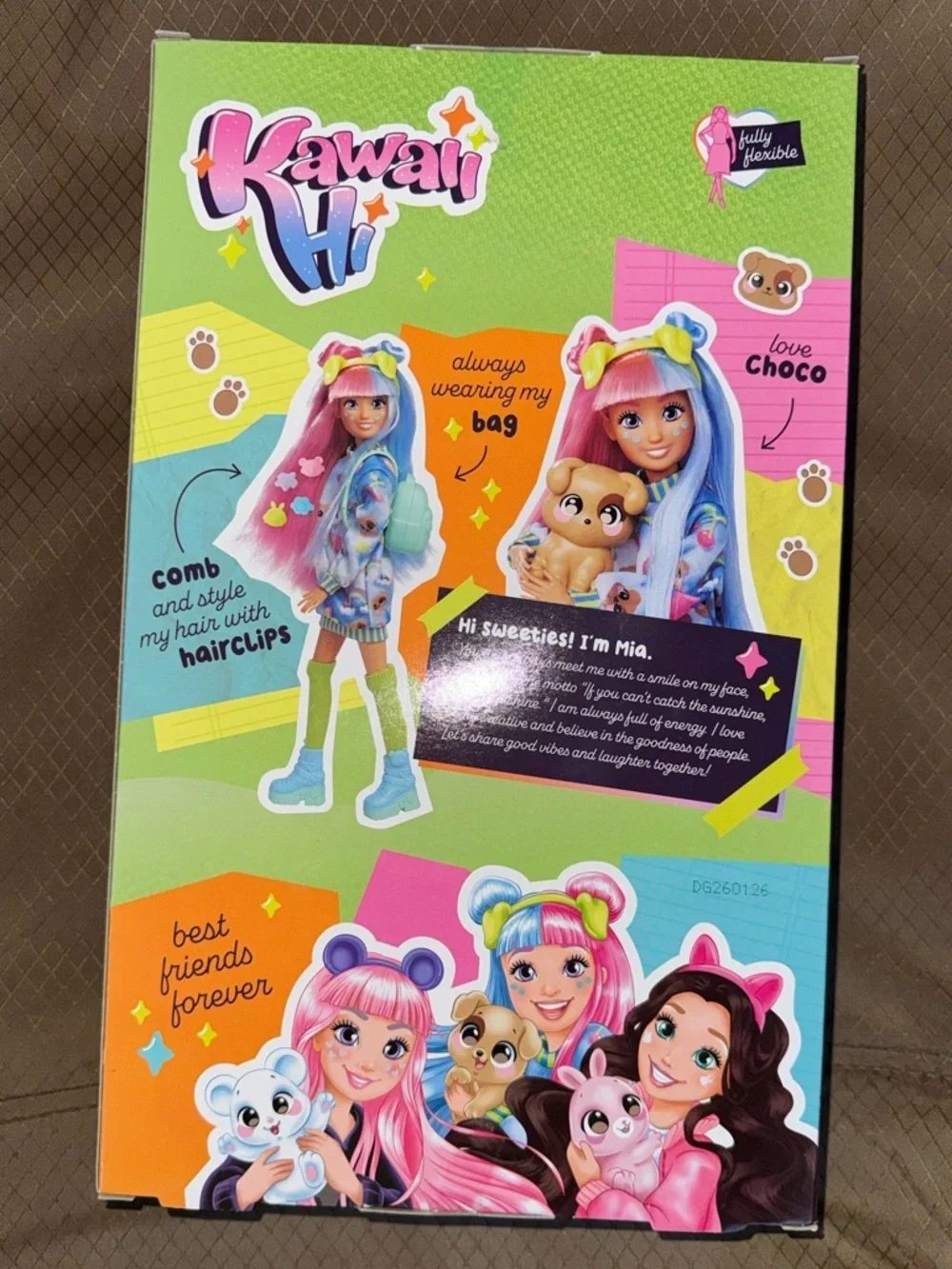 Simba Kawaii Hi Mia Fashion doll with dog pet Choco